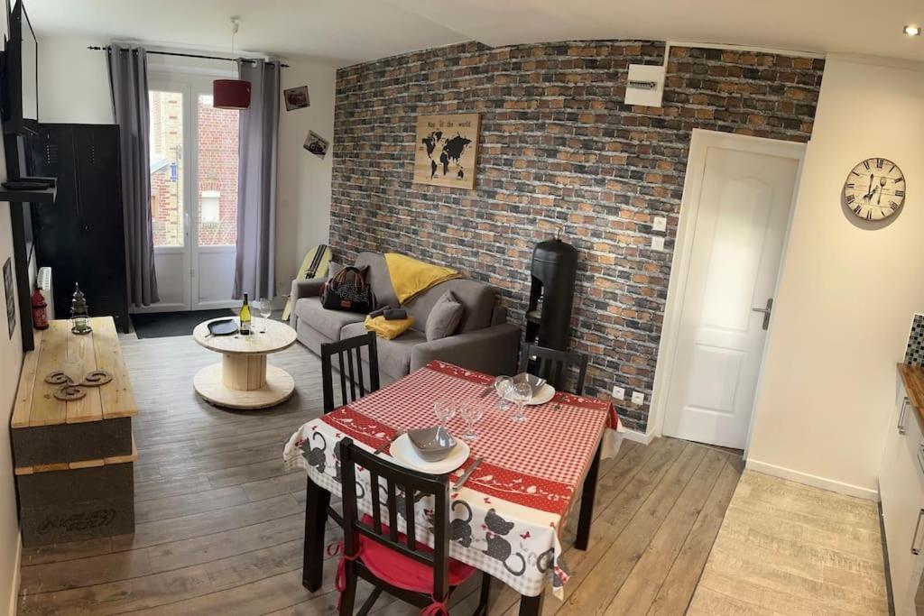 Chez Rose Appartement Ault Buitenkant foto